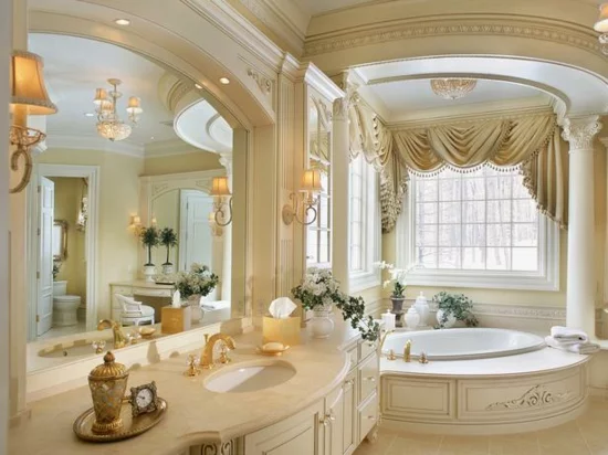 romantisches badezimmer im barockstil