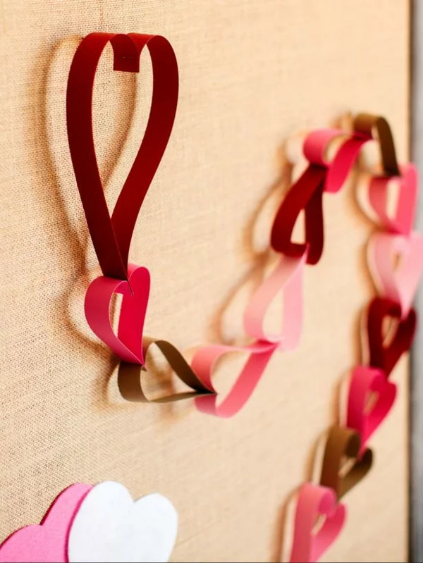 DIY Deko zum Valentinstag papier girlande