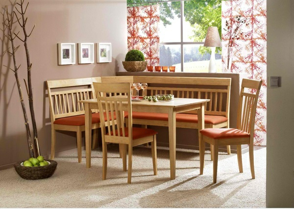 Esstisch mit Stühlen hohe lehnen orange auflagen