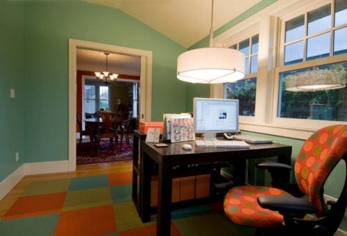 Teppichfliesen mit Stil anordnen büro office sessel