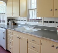 Die richtigen Küchengardinen – 18 Designs für ein gemütliches Interieur