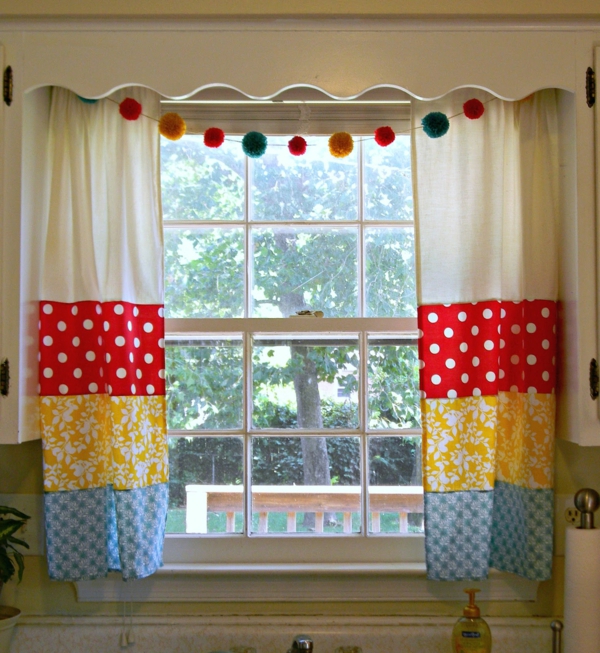 Küchengardinen - 18 Design Ideen für ein gemütliches Ambiente