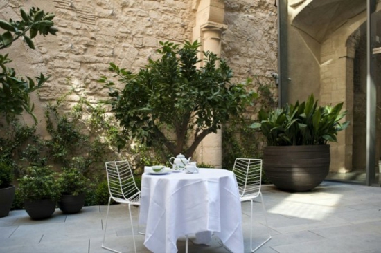 Lounge Gartenmöbel im minimalistischen Stil