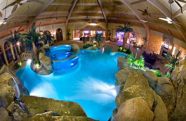 schwimmbad zu hause tropisches design