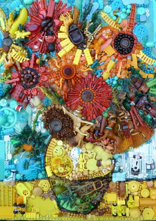 Contemporary Kunst aus recycelten Materialien sonnenblumen