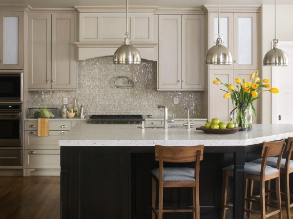 coole Küchenrückwand besteck weiß grau hängelampe