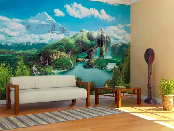 Wandgestaltung mit Fototapeten gebirge frau körper sofa