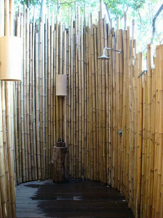 außendusche selber bauen bad im freien aus  bambus