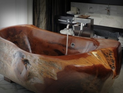 Attraktive Badezimmer mit Badewannen aus Holz