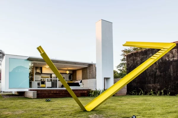 einzigartiges architektenhaus in brasilien 12 20 haus alex nogueira hinterhof