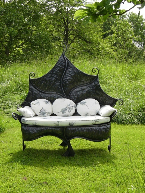 gartenmöbel ideen bogen sofa künstlerisch form