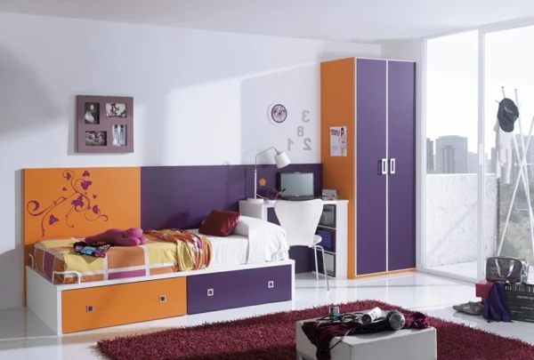 orange lila farben teppich weich einzelbett Kleiderschrank fürs Kinderzimmer