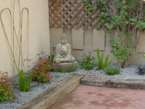 Buddha Figuren Im Garten Verwohnen Sie Ihren Geist