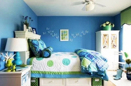  blau grün schmetterlinge Farbgestaltung fürs Jugendzimmer