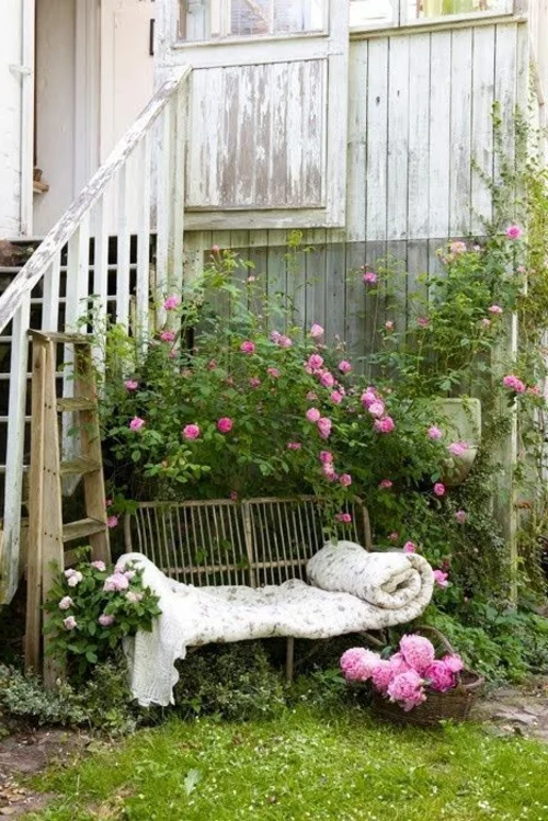 auflagen rosen Gartenbank  selber bauen Anleitung 