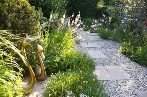 Gartengestaltung goldene mit Kies landschaft