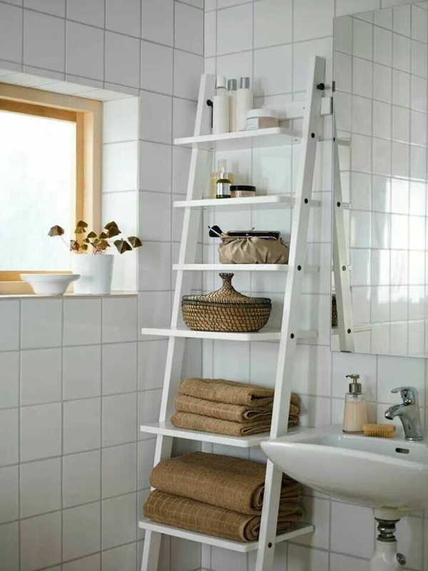 badmöbel ikea treppe als regalsystem tücher badezimmer