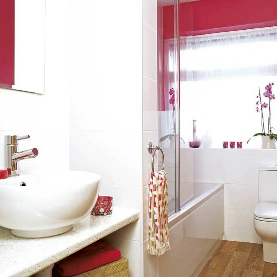 bunt  rot contemporary gefühl badezimmer lebhaft pink Modernes Bad