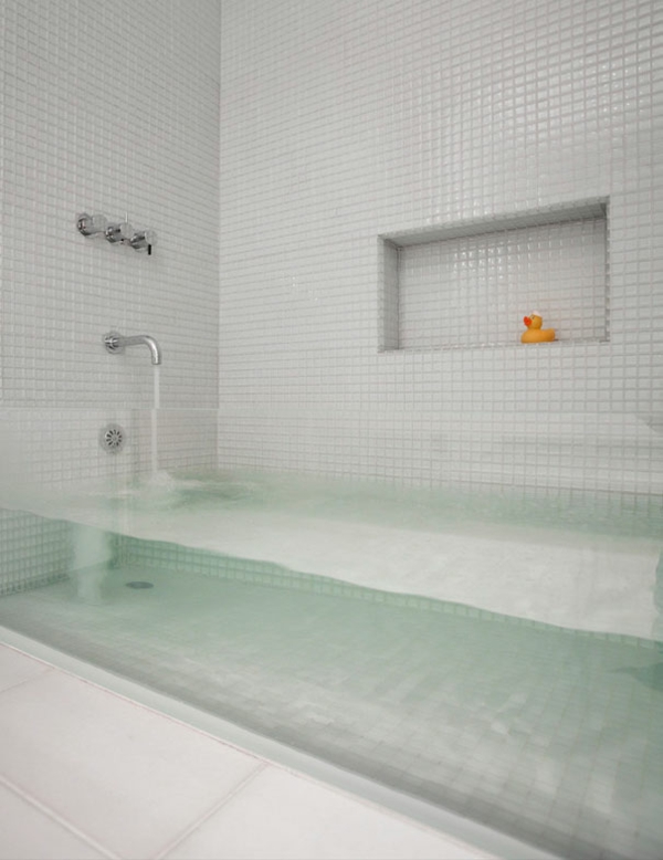 einrichtungsideen bad glas badewanne durchsichtig