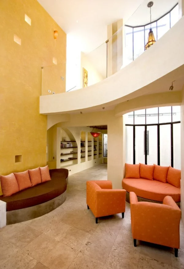 futuristische interior designideen orange akzente