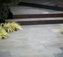 Moderne Architektur an der Küste von Bainbridge Insel