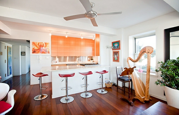 orange farben für küchenschränke weiß hintergrund holz bodenbelag 