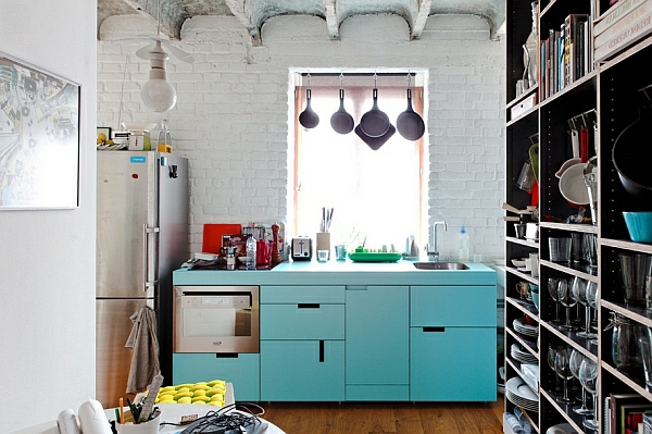 vintage wohnen türkis glatt küchenschränke farben backsteinwand