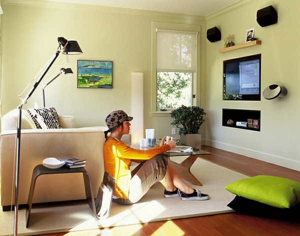 Dekoideen für moderne Beistelltische aus Holz und Metall