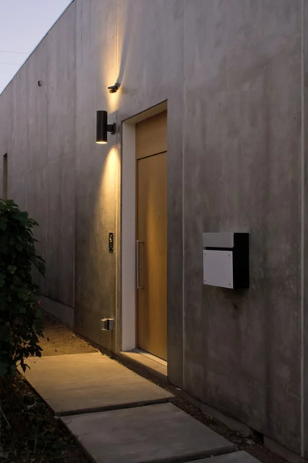 design edelstahl briefkasten hausfassade architektur beton