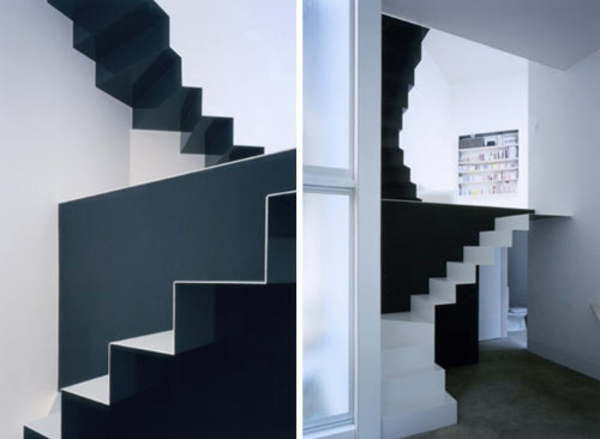 kleine schwarze treppe interior design 