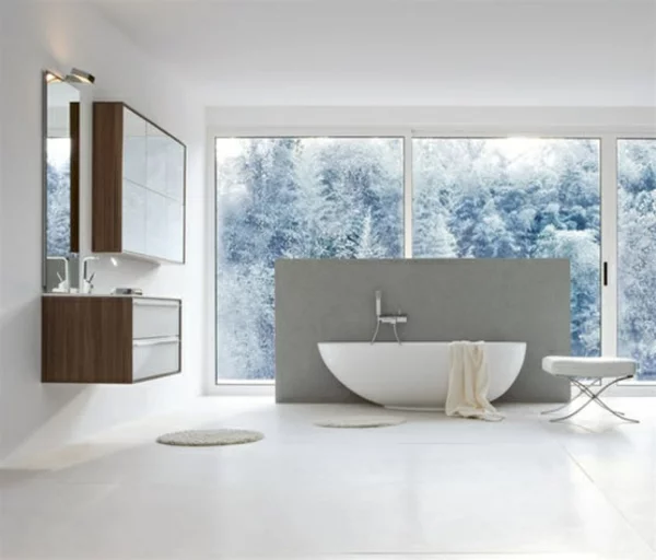 minimalistische badezimmer ideen badewanne tageslicht