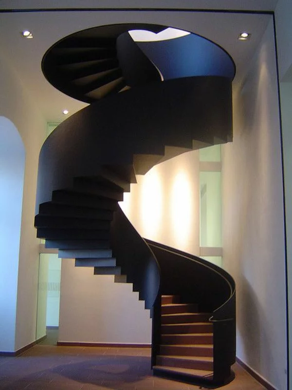 moderne treppe schwarz spiral form stufen
