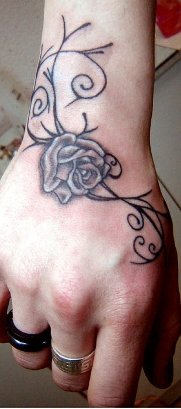 tattoo hangelenk design rose 