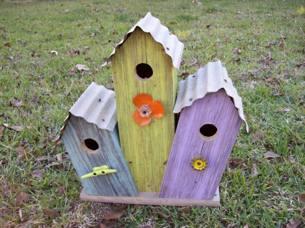 vogelhaus holz umweltfreundlich bunt selber bauen 