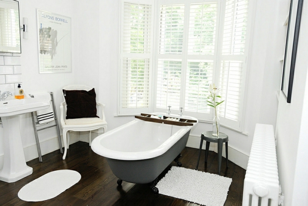 zeitgenössisches badezimmer minimalistisch freistehende badewanne