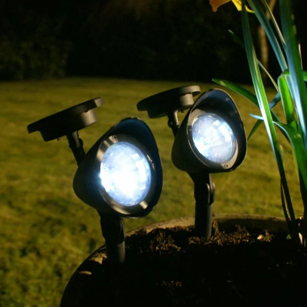 Solarleuchten im Garten contemporary lampen