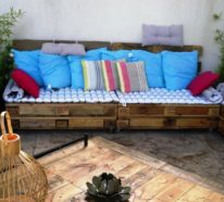 Sofa aus Paletten – DIY Möbel sind praktisch und originell
