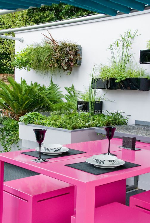 patio designideen gastronomie  outdoor möbel rosa 
