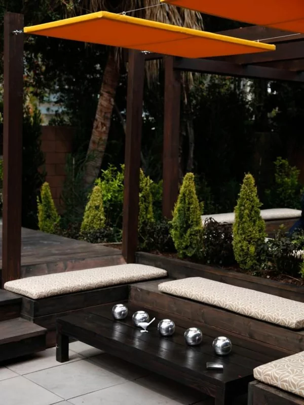 patio garten ideen pergola modern sitzbänke 