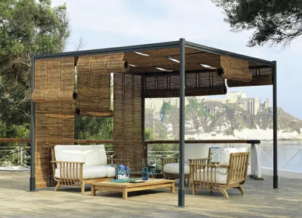 Pergola aus Metall elegante Gartenmöbel Sichtschutz aus Bambus gemütliche Sitzecke 