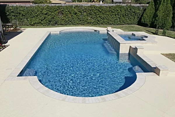 roman pool form landschaft