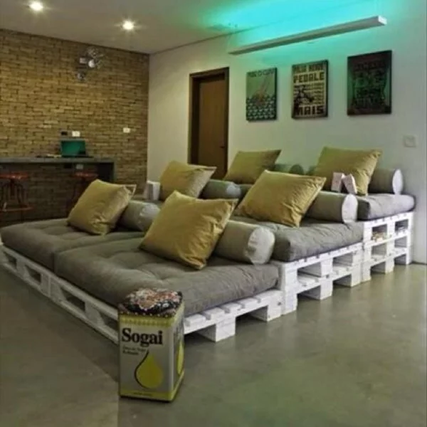 sofa aus paletten auf mehrere ebenen