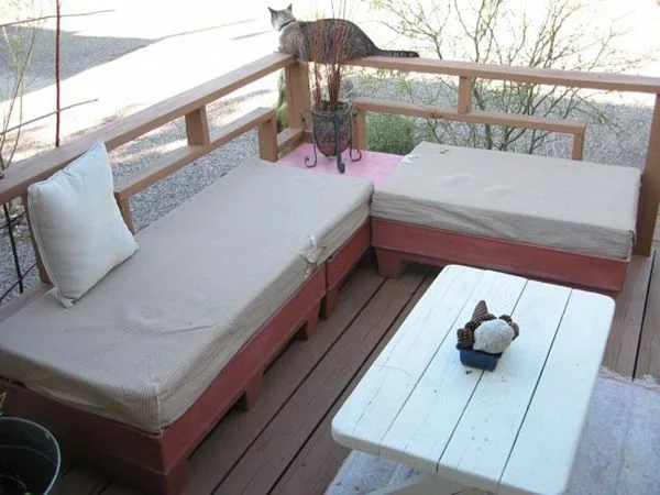 terrassengestaltung diy gartenmöbel sofa aus paletten 