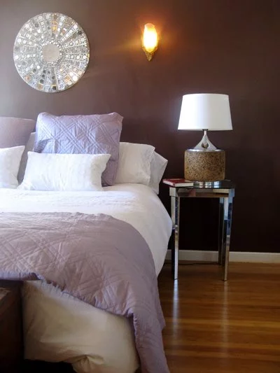 Brauntöne wandspiegel Wandfarben schlafzimmer tischlampe