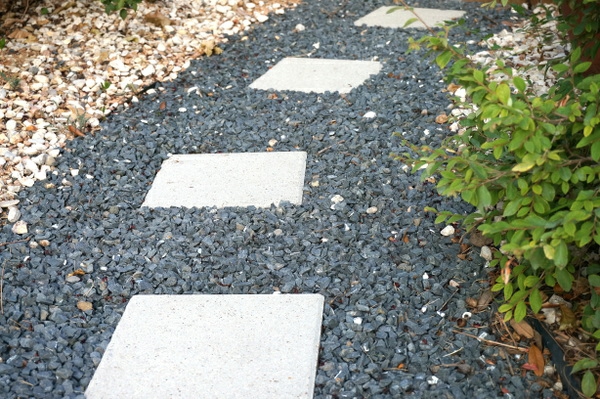 DIY Gitter und Gartenzubehör betonplatten kiesel