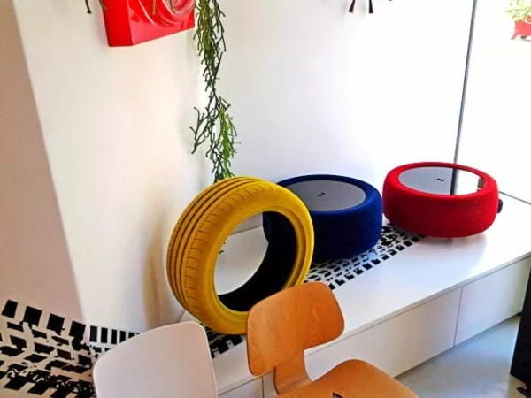 DIY Möbel aus Autoreifen autoreifen recycling bunte deko