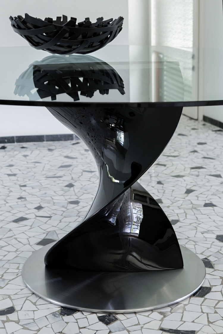 Elika designer esstisch rund schwarz glasscheibe metallscheibe mosaikboden