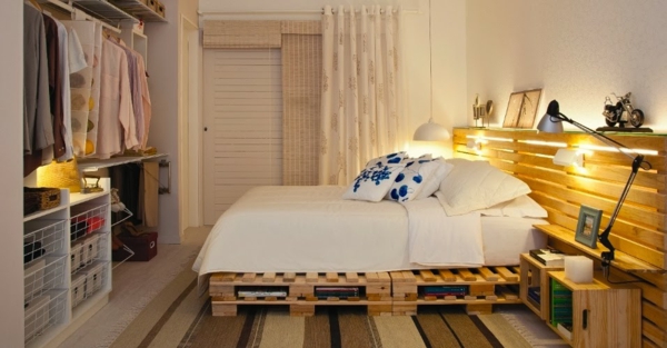 Möbel aus Paletten gartenmöbel europaletten bett schlafzimmer