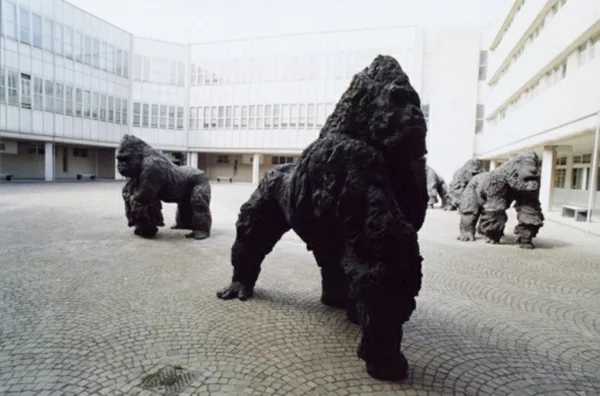 kunstwerke kunst skulpturen gorillas