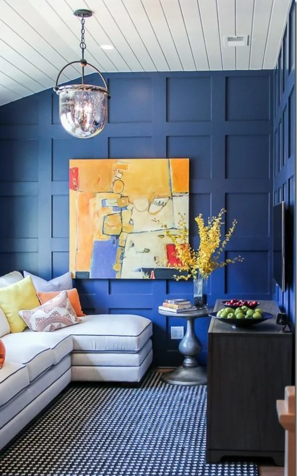 Kunststoffpaneele streichen marineblaue Wandpaneele weiße an der Zimmerdecke kontraste schaffen Wandbild in frischen Farben aufhängen